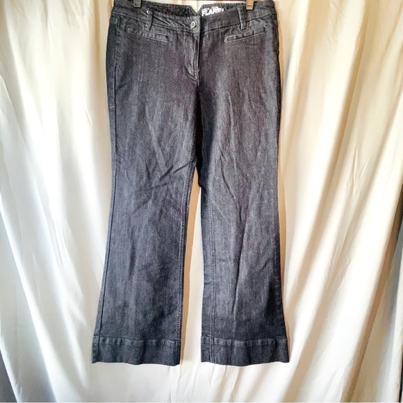 New York & Company Low Rise Skinny Flare Jeans - Picture 1 of 7